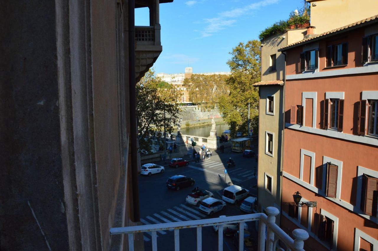 Una Finestra Su Castel Sant'Angelo Ρώμη Εξωτερικό φωτογραφία